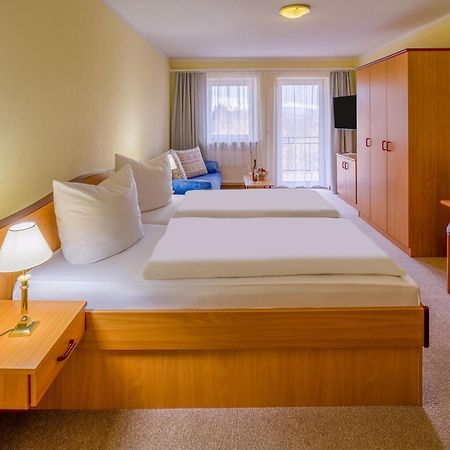 Hotel Riesberghof 林德伯格 外观 照片