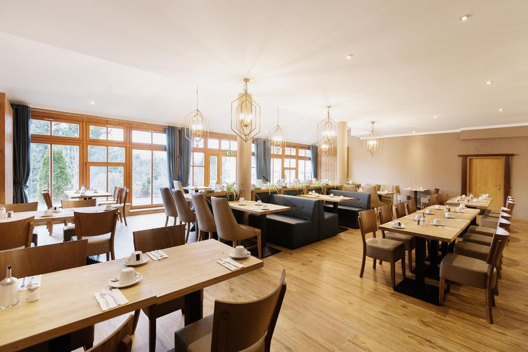 Hotel Riesberghof 林德伯格 外观 照片